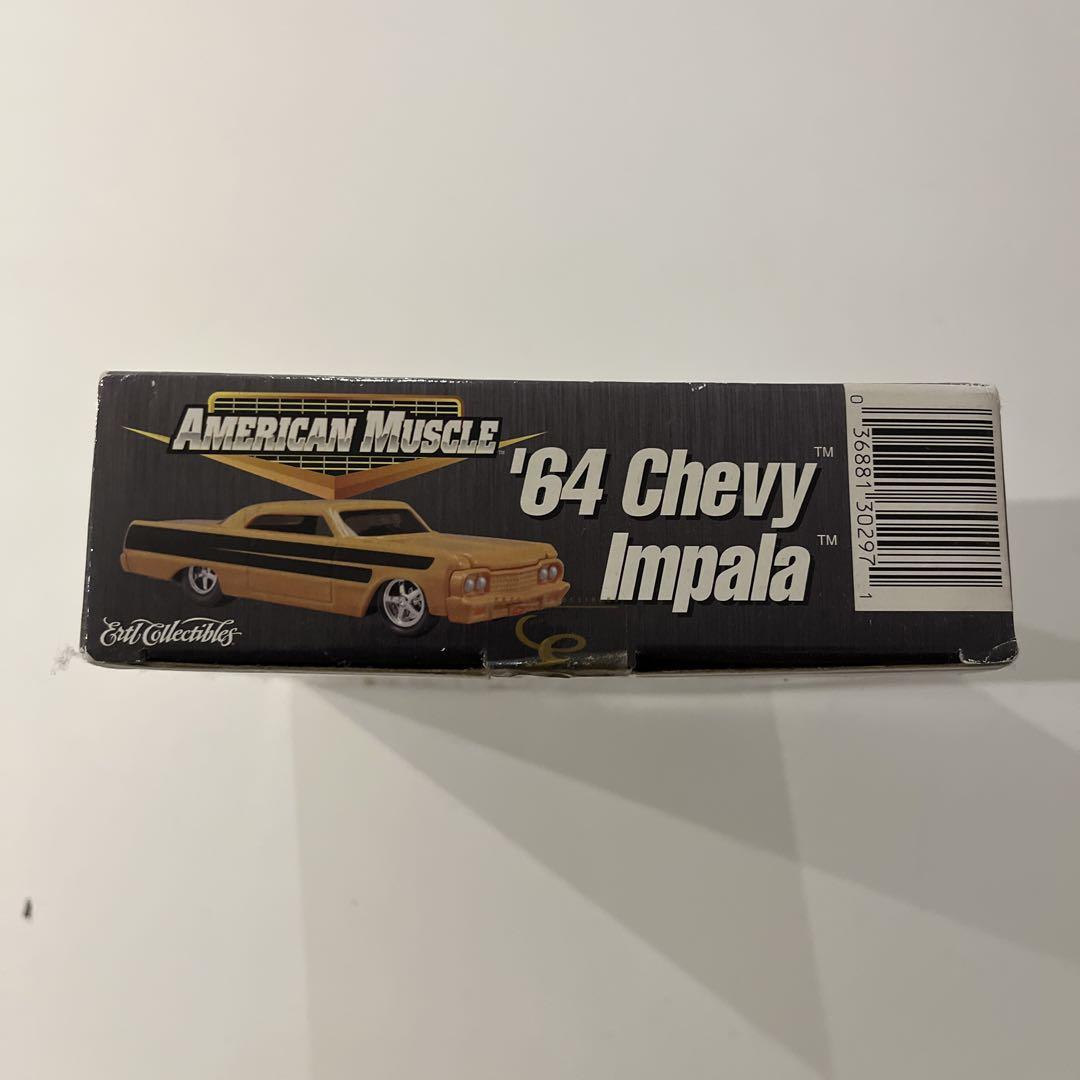 ミニカー 64 Chevy Impala