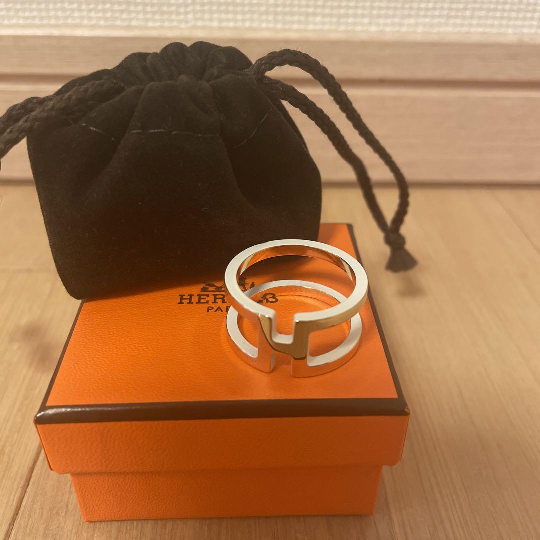 すぐ届く♪選べる全3色★Hermes Ｈ・アン・ロン スカーフリング HERMES(エルメス)】スカーフリング《H・アン・ロン》 - メルカリ