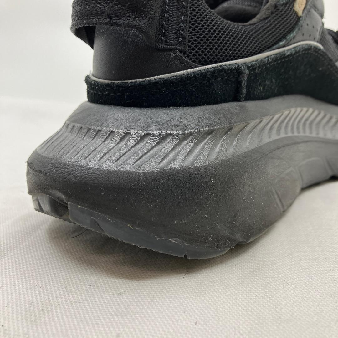 靴 UGG CA805 V2 23.0cm