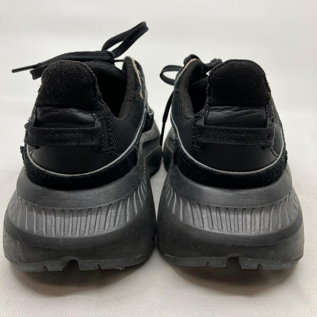 靴 UGG CA805 V2 23.0cm