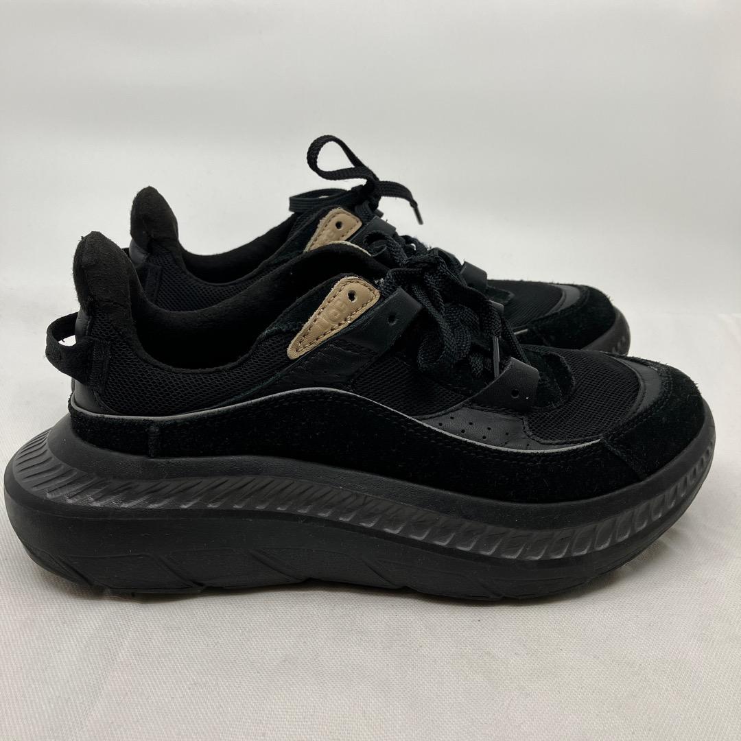 靴 UGG CA805 V2 23.0cm