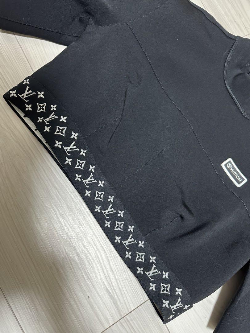 【ラグジュアリースポーティー】Louis Vuitton★クロップトップ スポーティーなクロップド丈☆】ルイヴィトン トップス