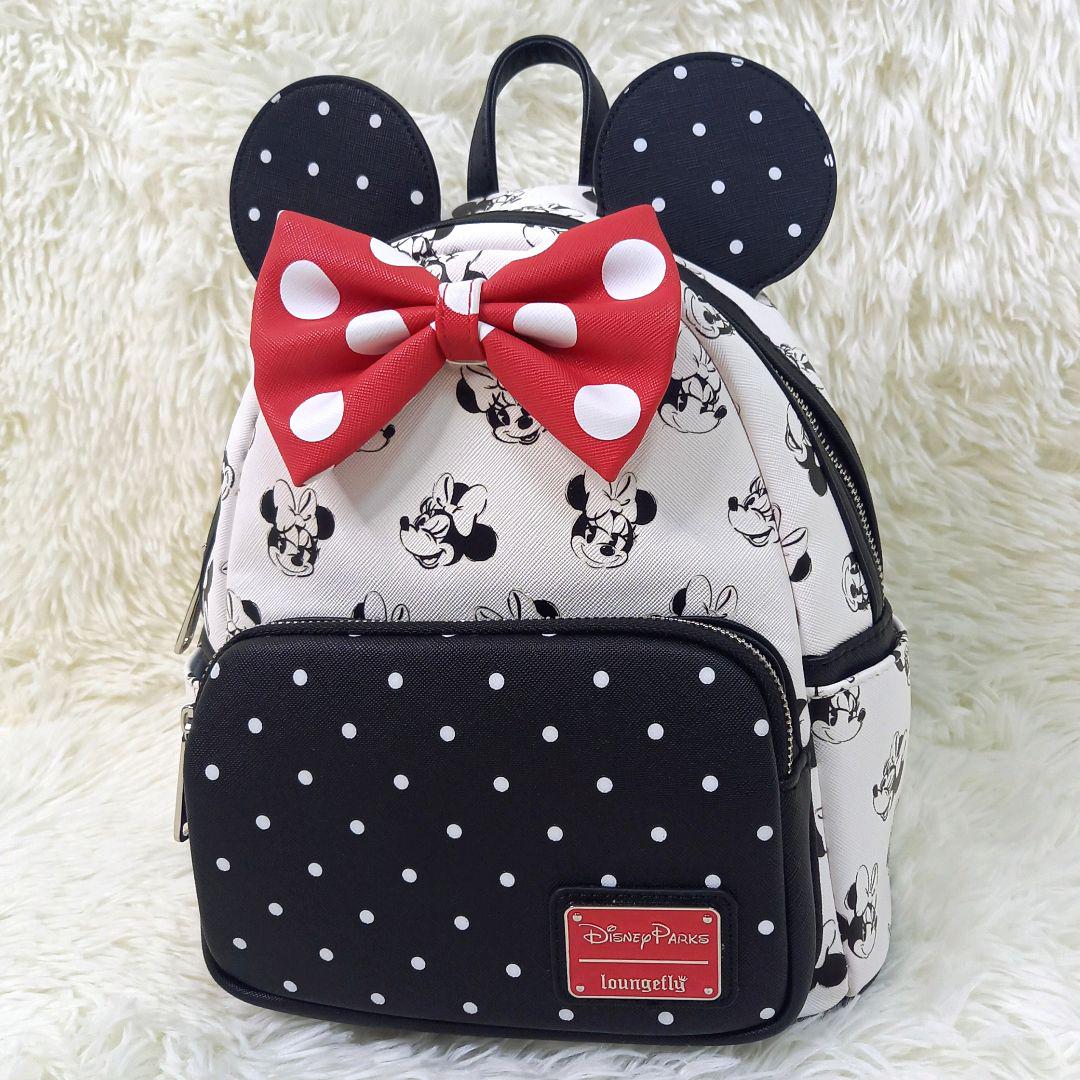 Loungefly ポルカ　ミニーちゃん　ブルー　ドット　リュック　バックパック Loungefly】Disney ミニーちゃん ポルカドット柄 バックパック