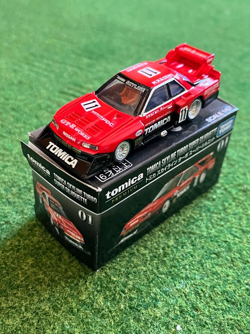 トミカプレミアム　日産スカイライン　11台 トミカプレミアム 11 日産スカイラインGT-R V-SPECII Nur