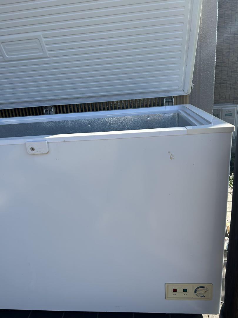 【ジャンク品】大型　横型冷凍ストッカー　500L