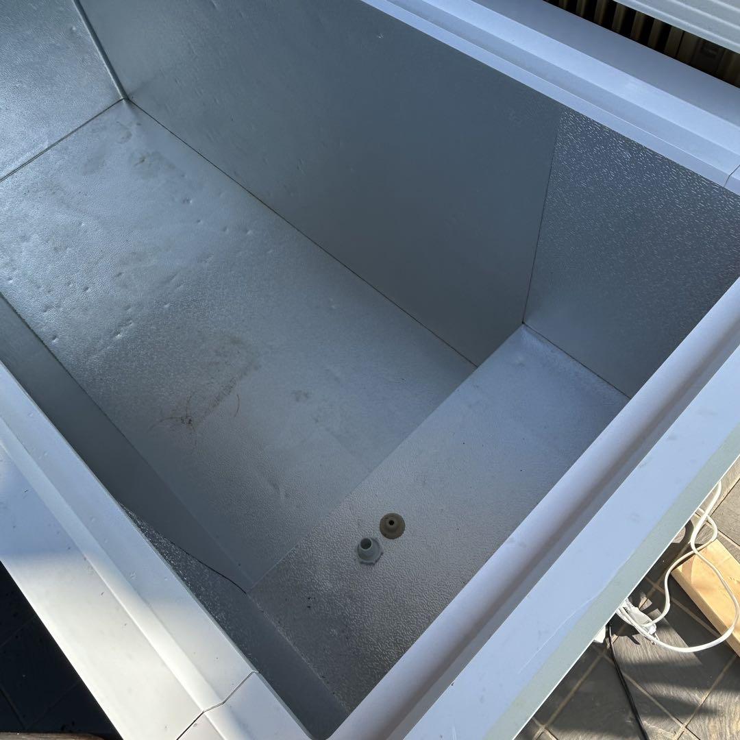 【ジャンク品】大型　横型冷凍ストッカー　500L