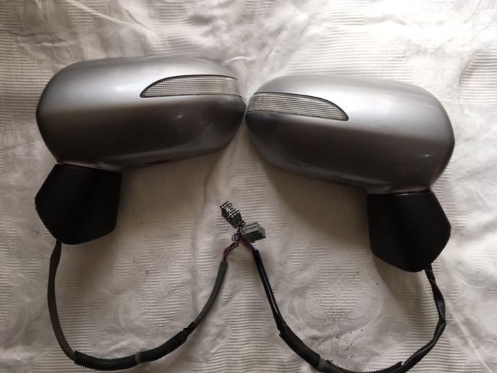フィット　電動ミラー　左右