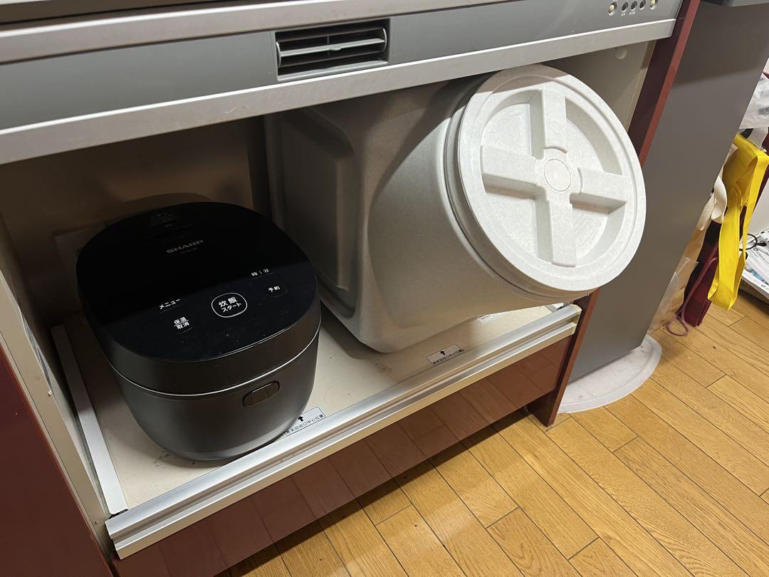 OFT 犬用 ドライフードストッカー　大容量　スタッカブル