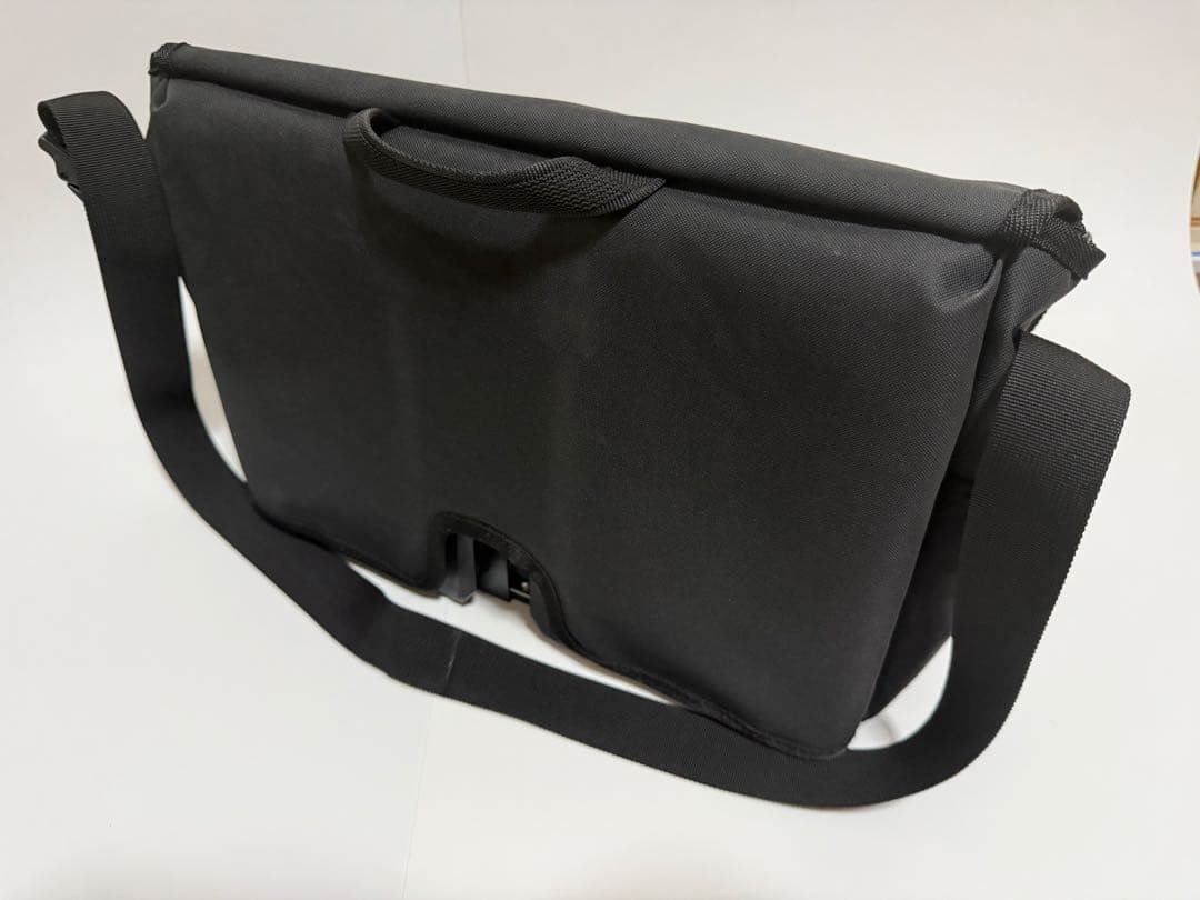 メトロ メッセンジャーバッグ
