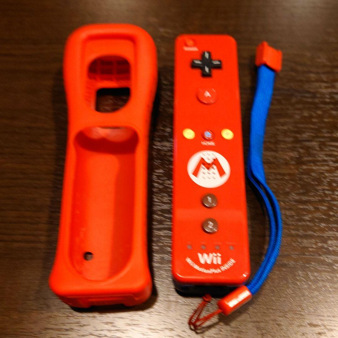 箱と説明書付き】WII wiiuリモコンプラスセット マリオ・ルイージ