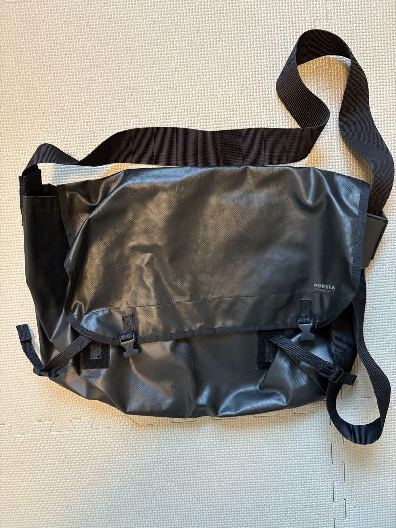 【ギフト】 PORTER ソニック 防水メッセンジャーバッグ ブラック バッグ