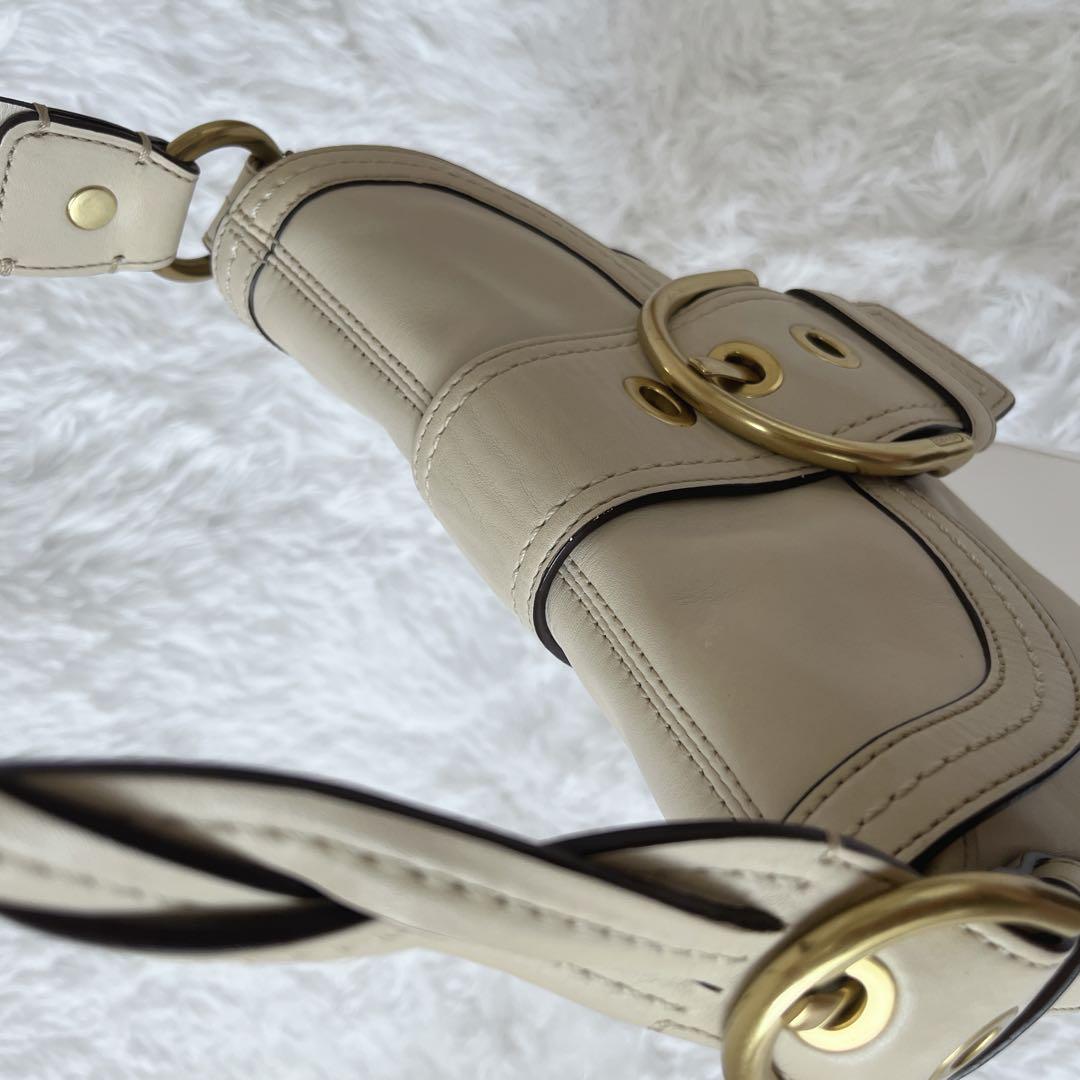 美品COACH ゴールド ロゴ入り バッグ 保存袋付き 美品】 正規品 コーチ COACH ハンドバッグ レザー 革 ホワイト