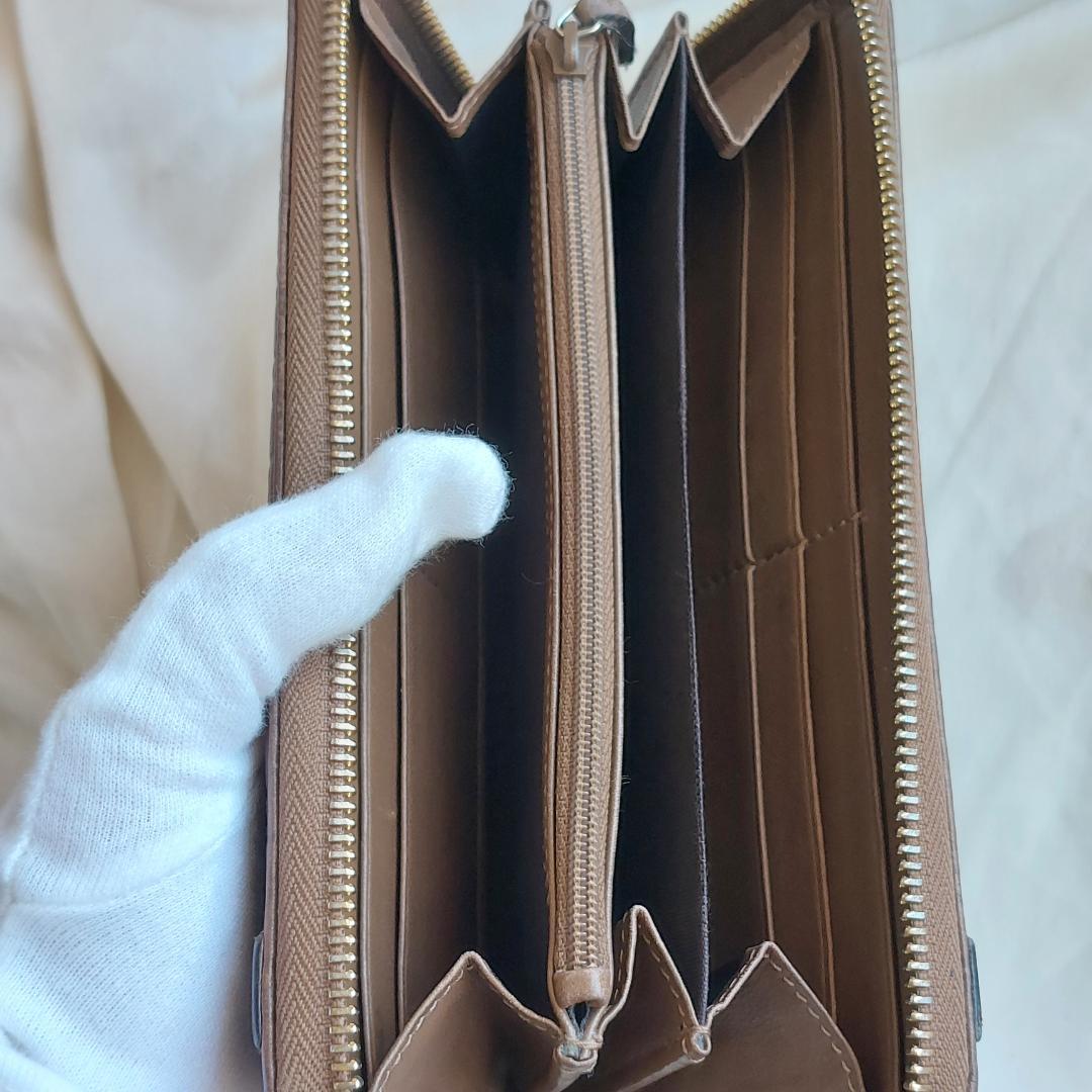 グッチ 長財布 マイクロ シマ ラウンドファスナー 革 茶色 金具