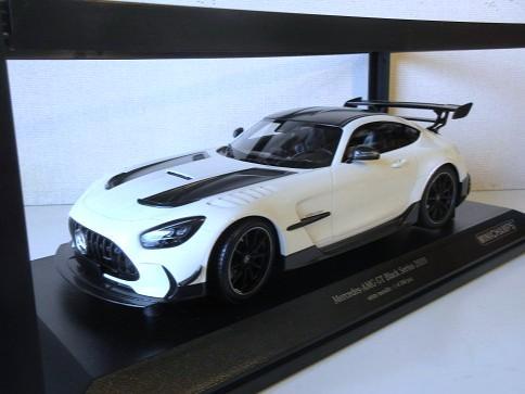 値下 MINICHAMPS 1/18 メルセデス AMG GT ブラックシリーズ