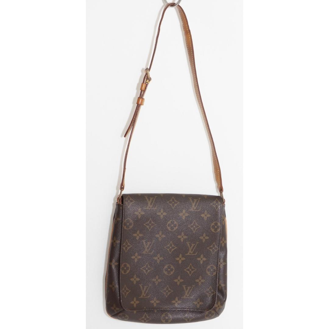 美品 Louis Vuitton ルイヴィトン ミュゼット サルサ モノグラム 美品 Louis Vuitton ルイヴィトン ミュゼット サルサ モノグラム