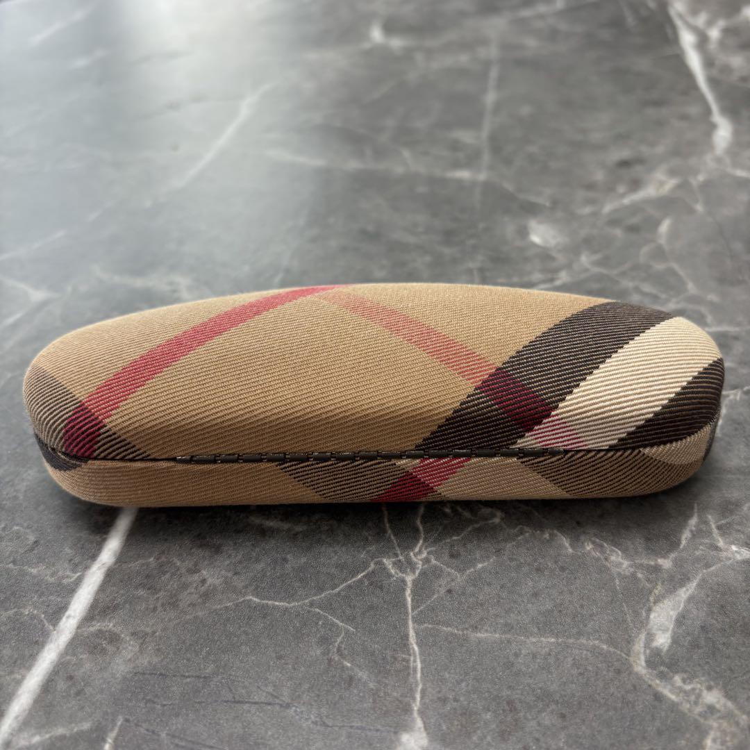 【極美品】Burberry バーバリー ノバチェック メガネケース