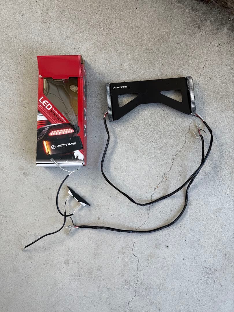 ACTIVE LEDサイドウィンカーストレートクリア　フェンダーレス