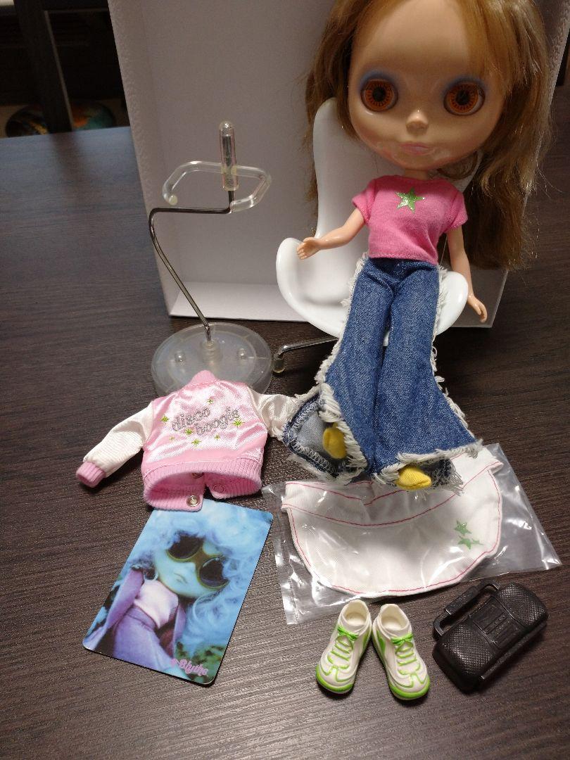 20名以上の方にいいね☆6000円早い者勝ち！洋服2枚付きブライスディスコブギー