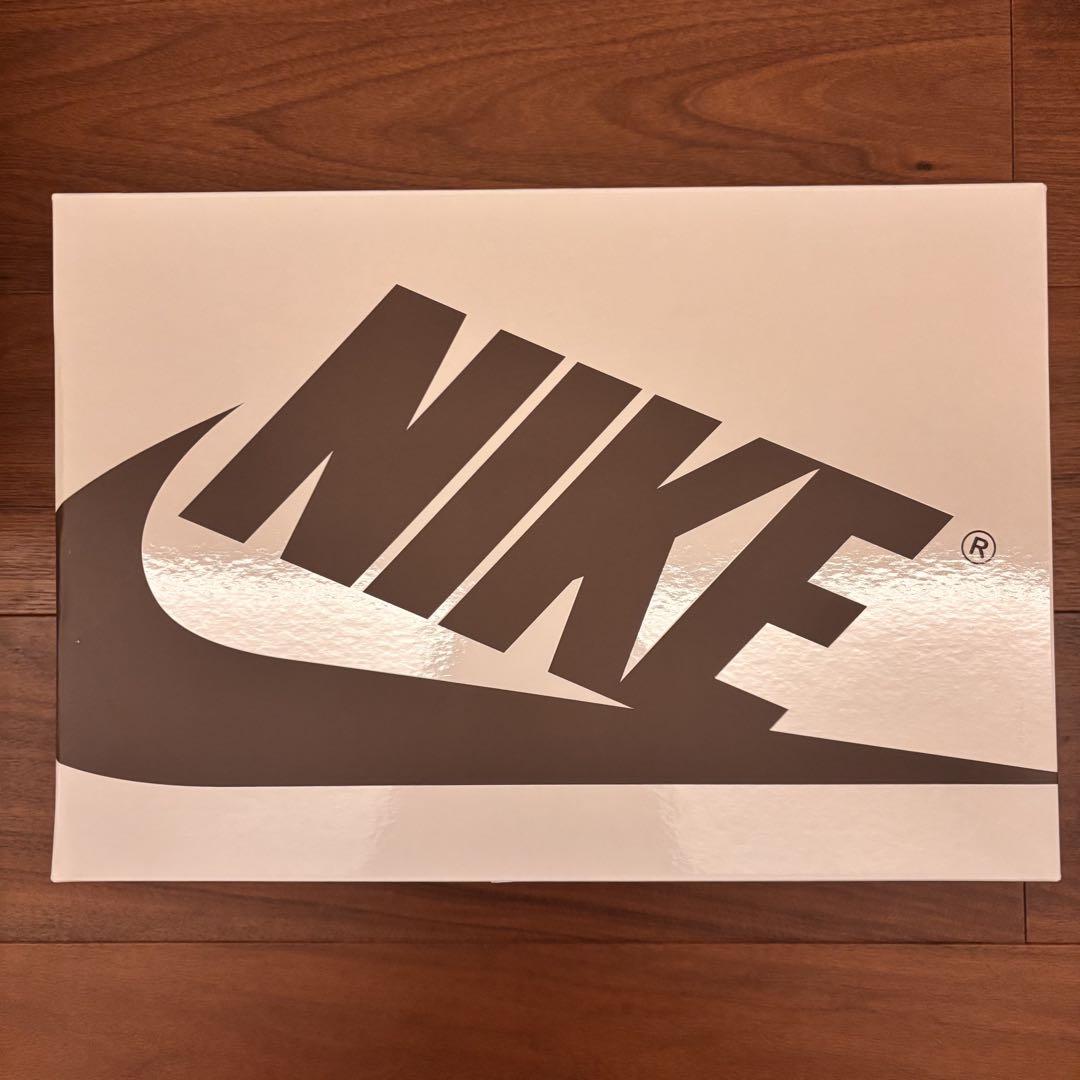 靴 Travis Scott Reverse Olive Air Jordan 1