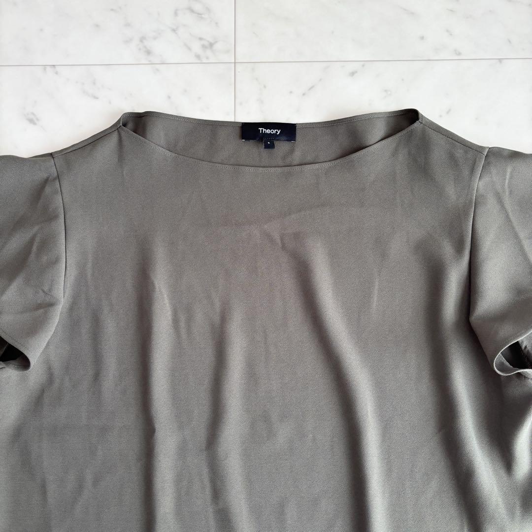 美品 Theory 24SS 袖フレアジョーゼットブラウス カーキ 美品 Theory 24SS 袖フレアジョーゼットブラウス カーキ - メルカリ