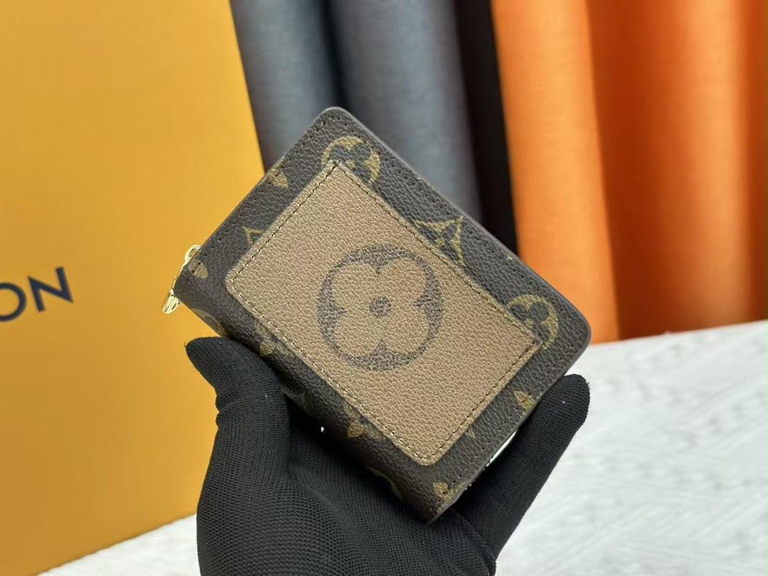 【美品】ルイヴィトン ファスナー付き財布小物