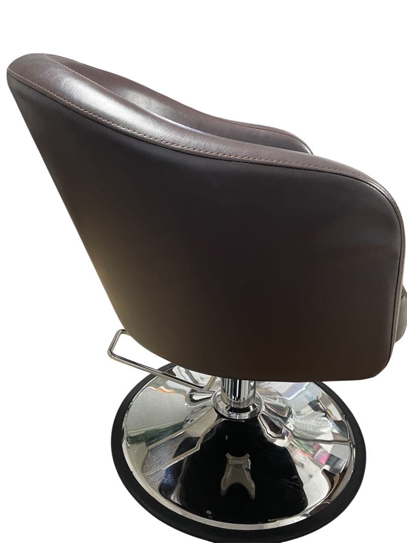 ハイバック回転チェア目立った傷や汚れなし