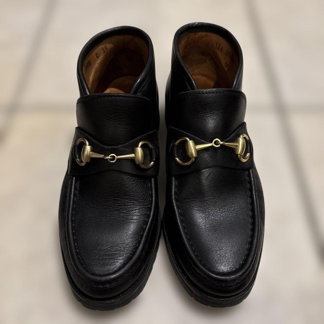GUCCI グッチ チャッカブーツ ホースビット金具 ゴールド金具 黒 レザー GUCCI グッチ ホースビット 黒 ゴールド金具 チャッカブーツ
