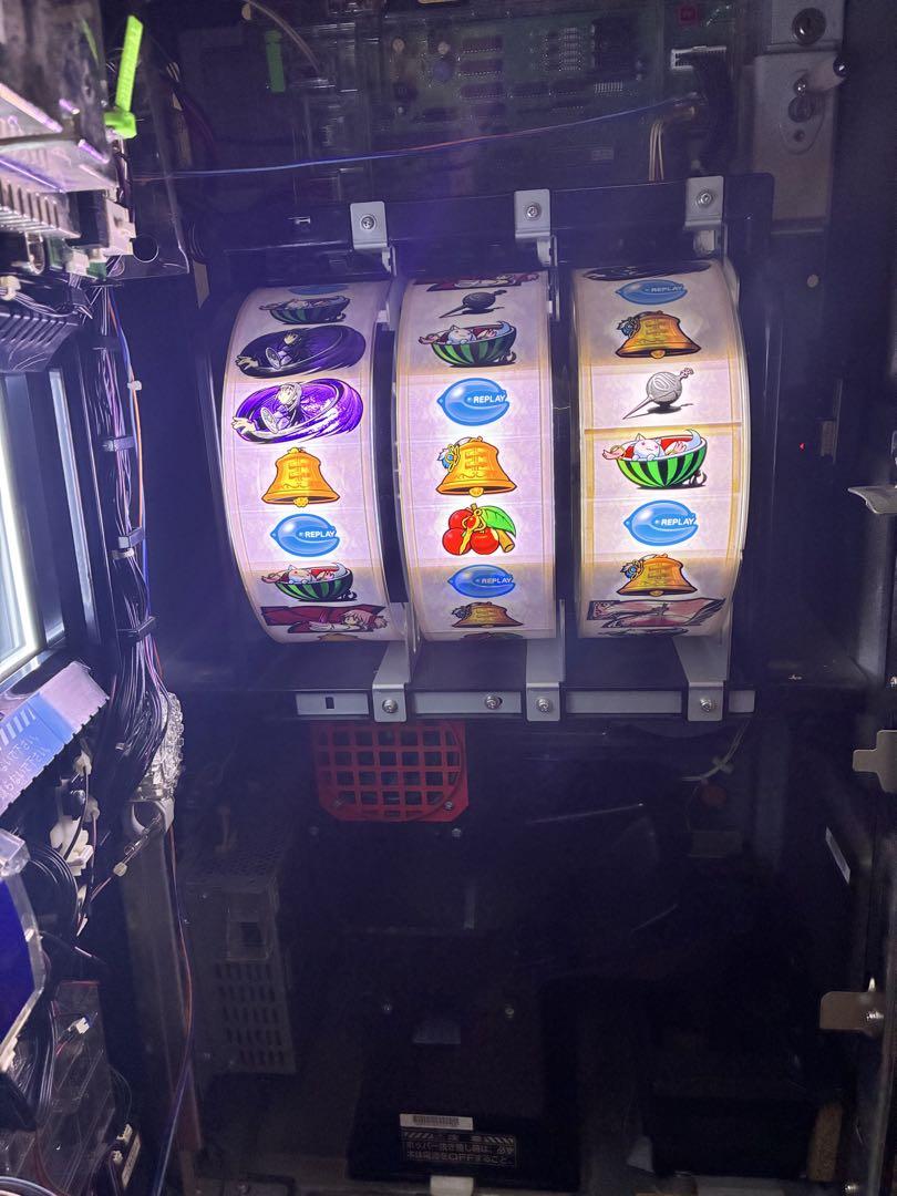 パチスロ　魔法少女まどか☆マギカ　5号機初代　実機　コイン不要機付き　送料無料