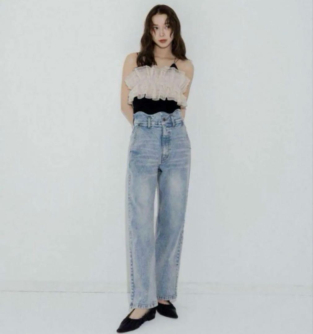タグ付き未使用品　eaphi nuance tulle bustier ブラック ☆Eaphi nuance tulle bustier☆ベージュ☆新品☆ビスチェ