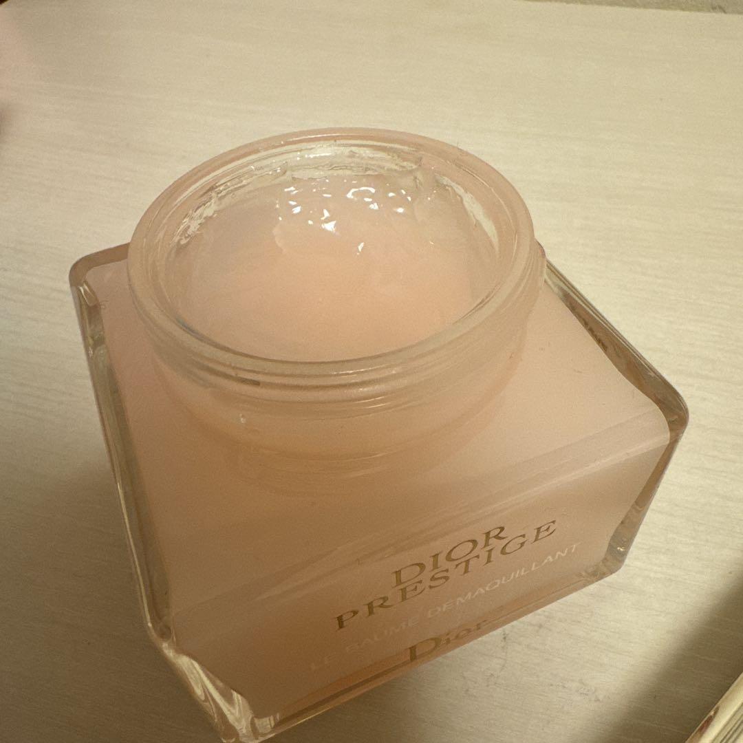 Dior プレステージ　バーム　デマキャント