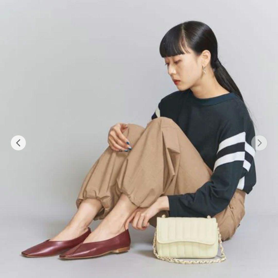 BEAUTY & YOUTH /BY Vカットステッチフラットシューズ