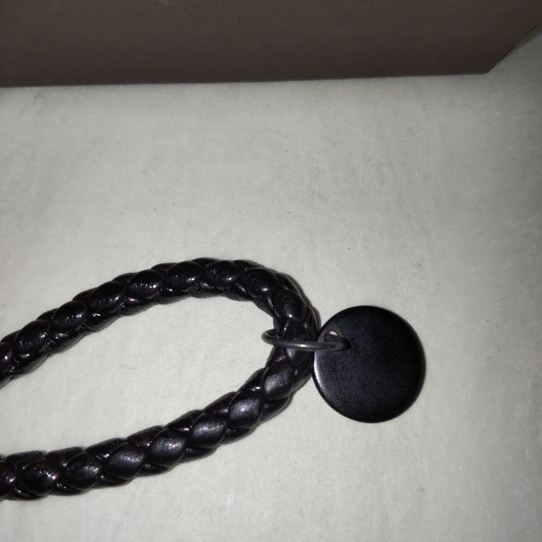 BOTTEGA VENETA ブラックレザー ストラップ