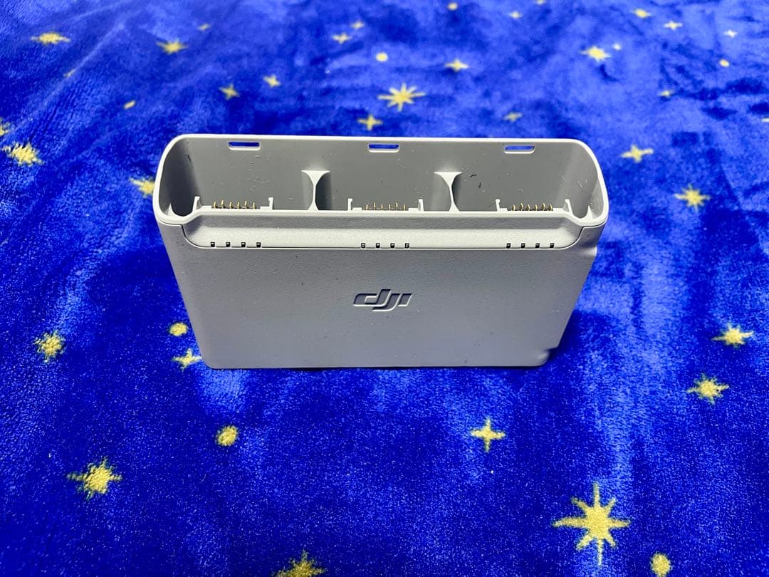 DJI Mavic Mini2付属品完備 ケース・純正バッテリー2個付 DJI Mavic Mini2付属品完備 ケース・純正バッテリー2個付