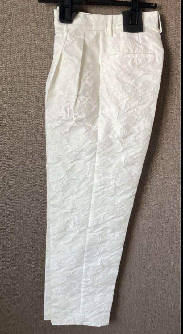 新品未使用タグ付き OHGA FLOWER PANTS Mサイズ ホワイト
