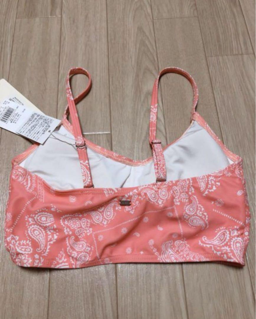 dazzlin×ROXYコラボ バンダナ柄ビキニ 新品未使用 サーモンピンク dazzlin×ROXYコラボ バンダナ柄ビキニ 新品未使用 サーモン