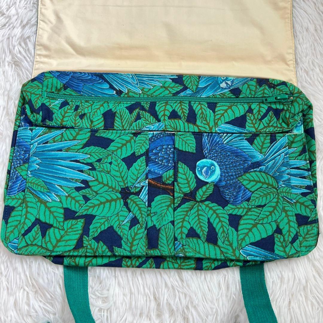 【未使用保管品】HERMES オウム柄　クラッチバッグ　ポーチ　キャンバス