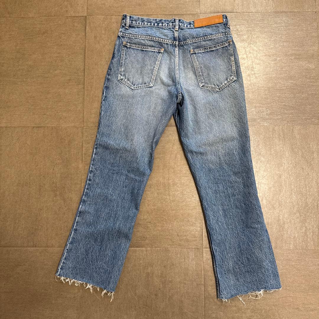 INSCRIRE ブルーデニム ストレートパンツ