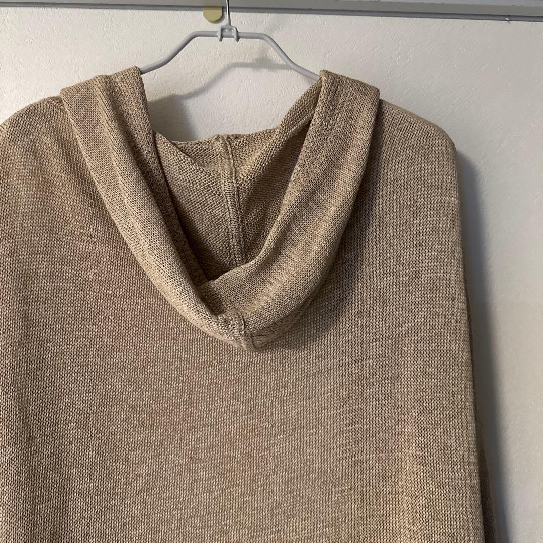 ベージュ フード付きロングコート 中型