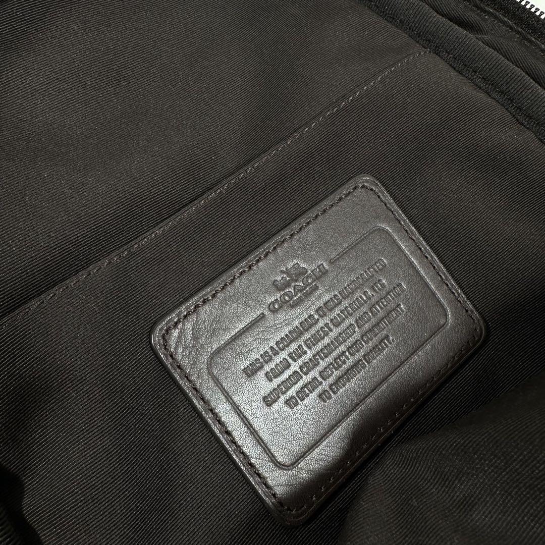 COACH コーチ　ブラウンレザーボディーバッグ　斜め掛けショルダーバッグ