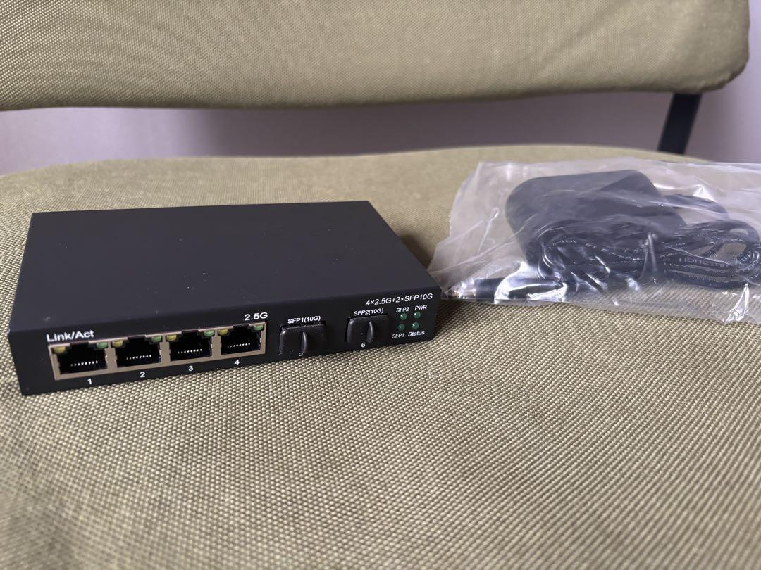 新品 6口 2.5G+10G スイッチ + 新品2m AOCケーブル2本