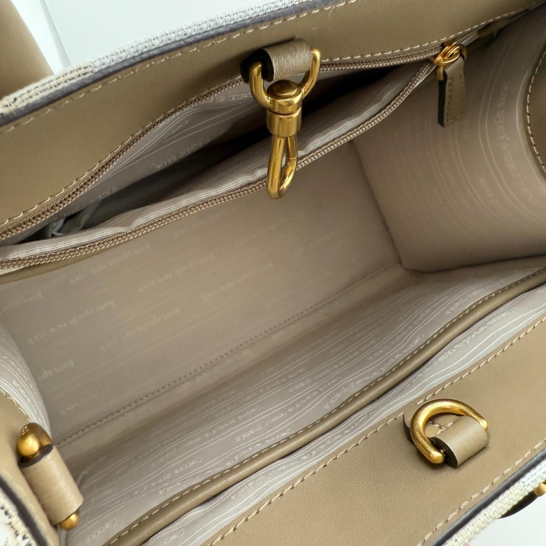 ✨希少新品✨ kate spade　マンハッタン　スモール　トートバッグ