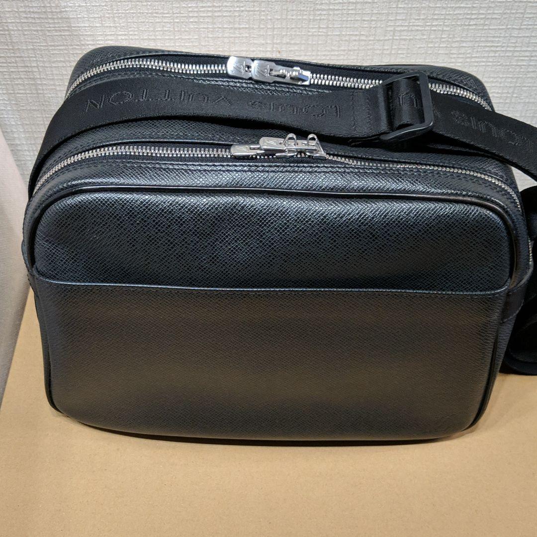プレゼントを選ぼう!LOUIS VUITTON(ルイヴィトン)リポーターPM ...