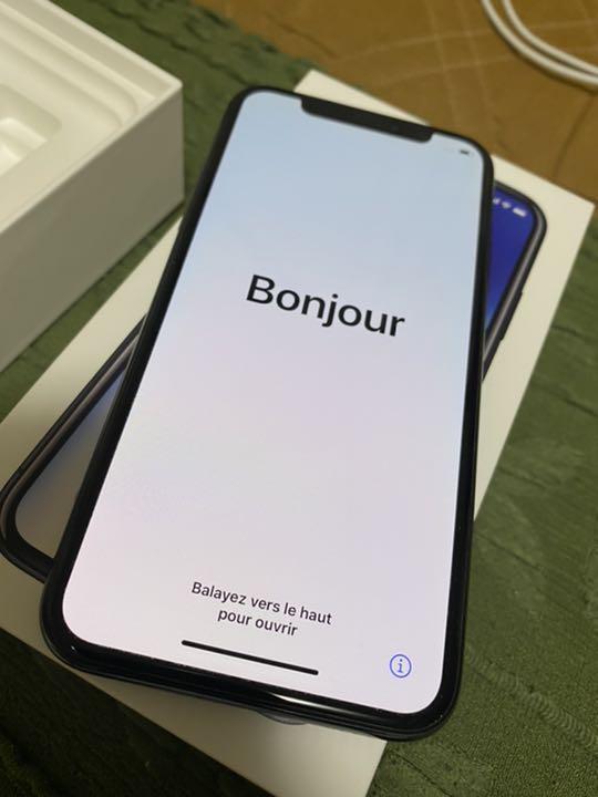 iPhone X Space Gray 256 GB SIMロック解除済み