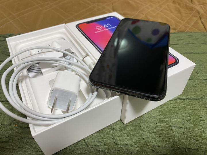 iPhone X 256GB simなし！ケース付き！