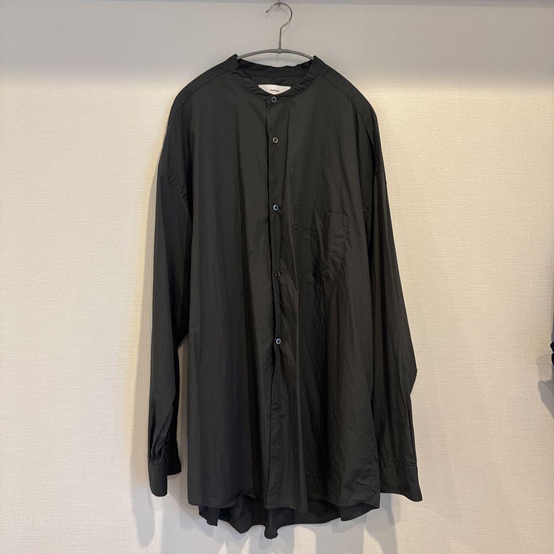 Broad L/S Oversized Band Collar Shirt