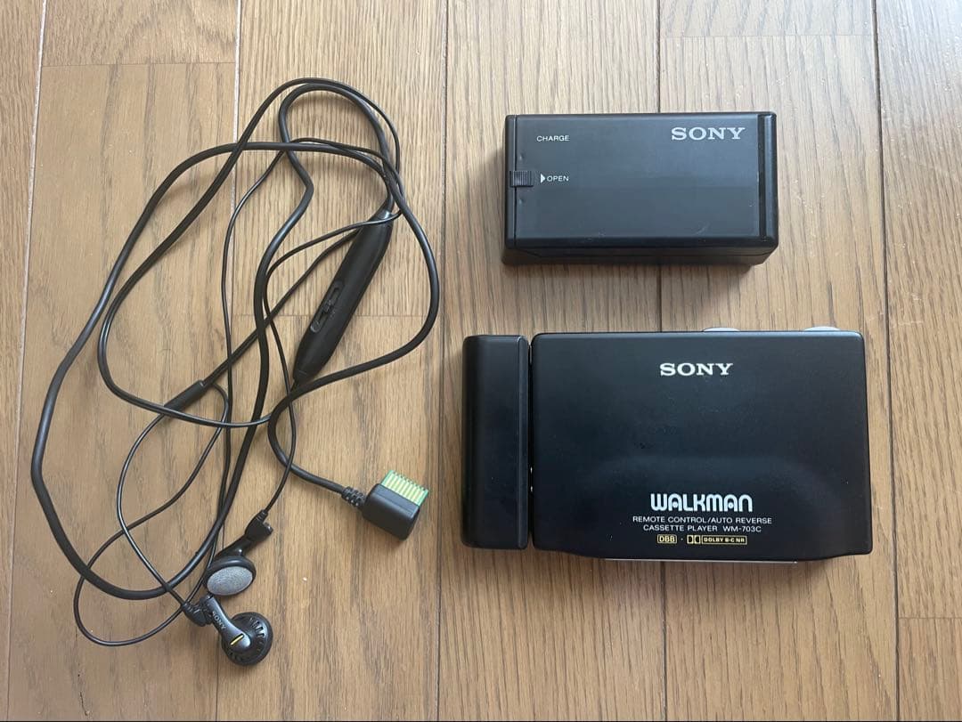 SONY WM-703C ウォークマン カセットプレーヤー ジャンク品