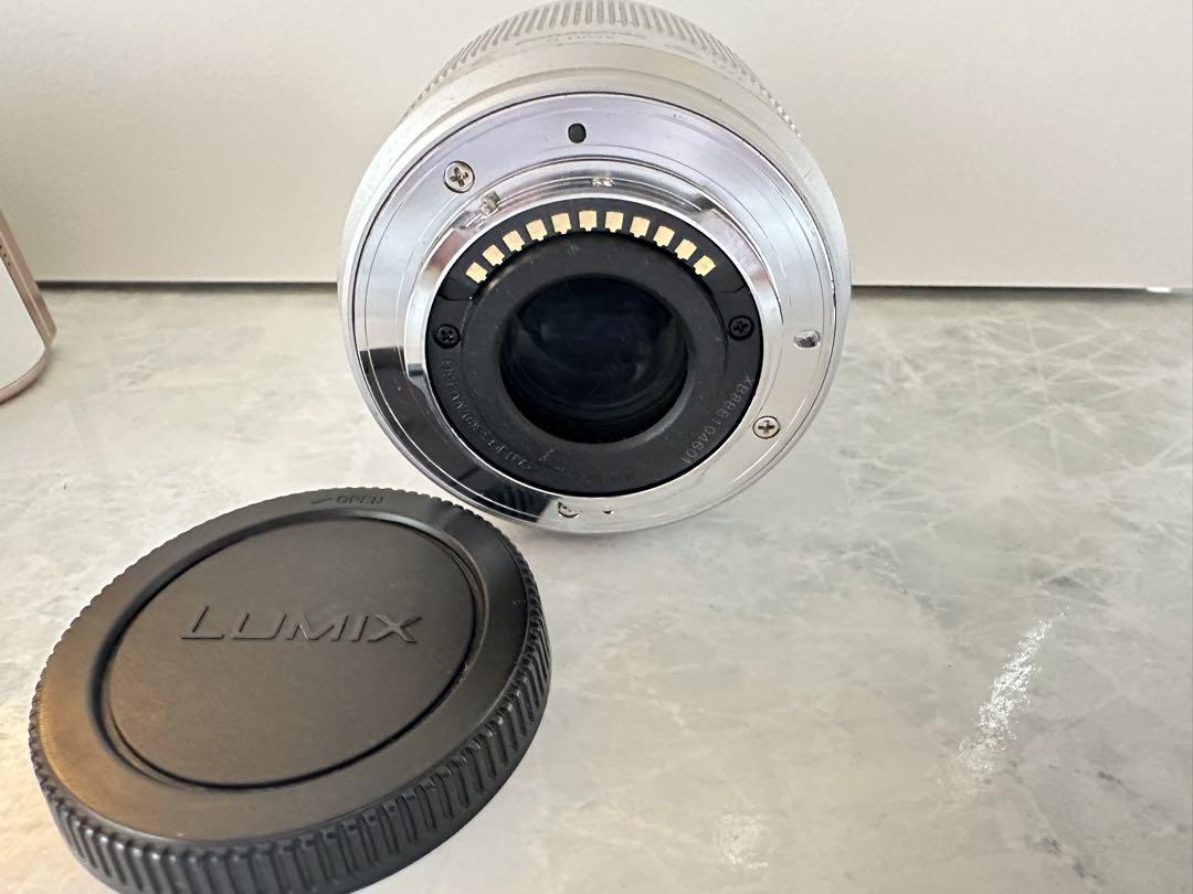 Panasonic LUMIX DC-GF10W ミラーレス一眼