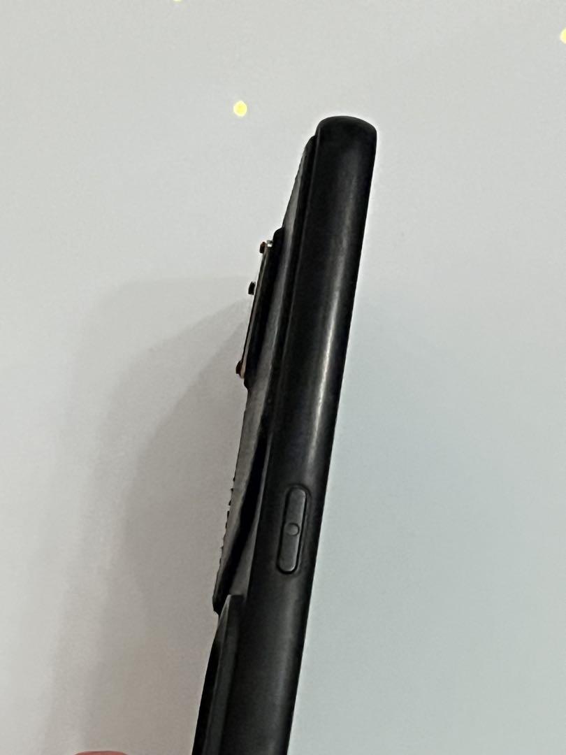 PRADA iPhone14 Proスマホカバー