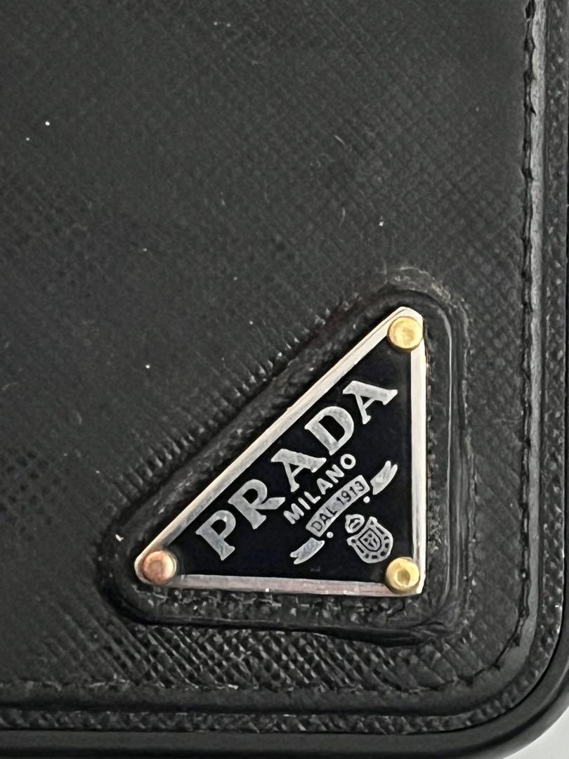 PRADA iPhone14 Proスマホカバー