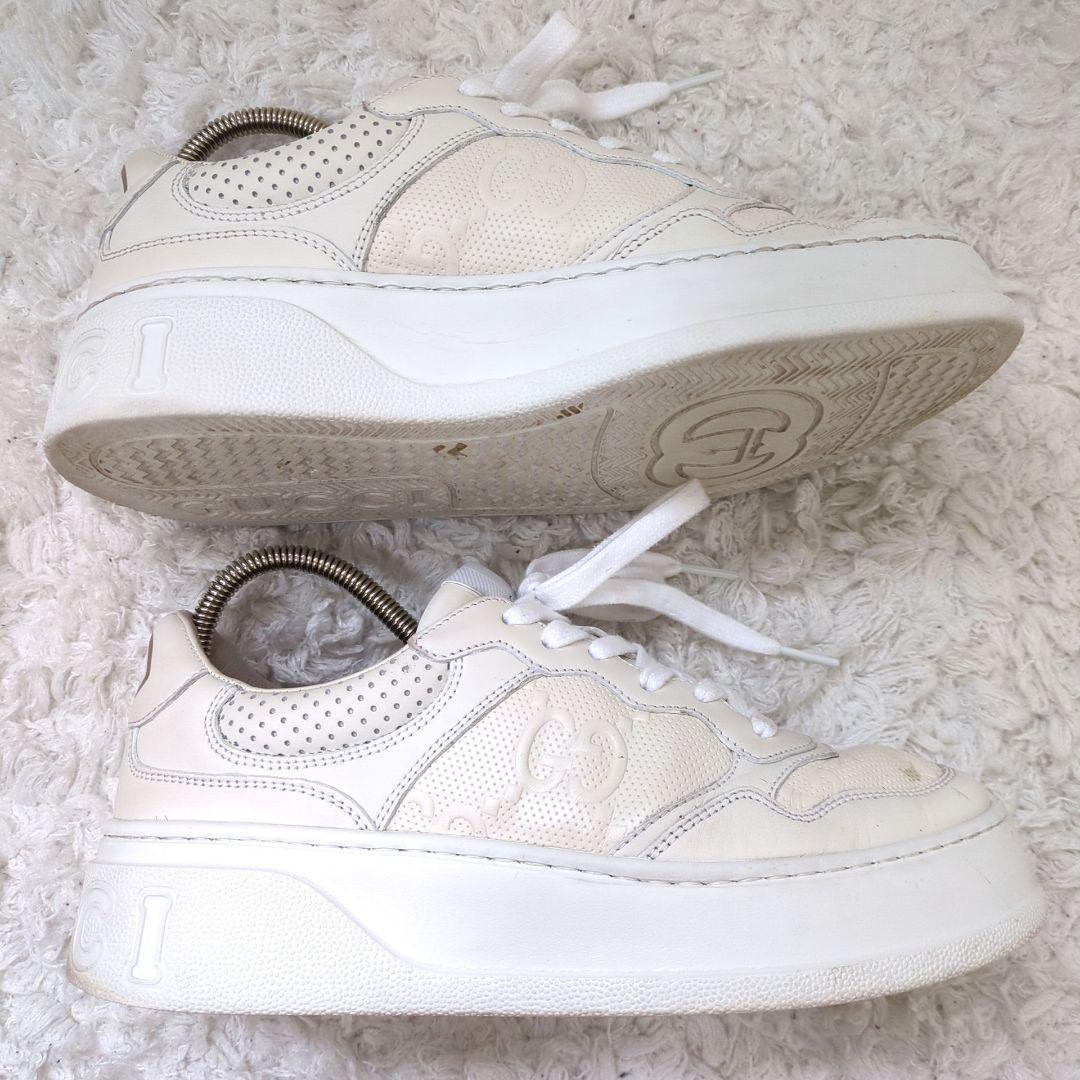 ✨現行✨GUCCI　スニーカー　GG　エンボス　レザー　ホワイト　領収書有